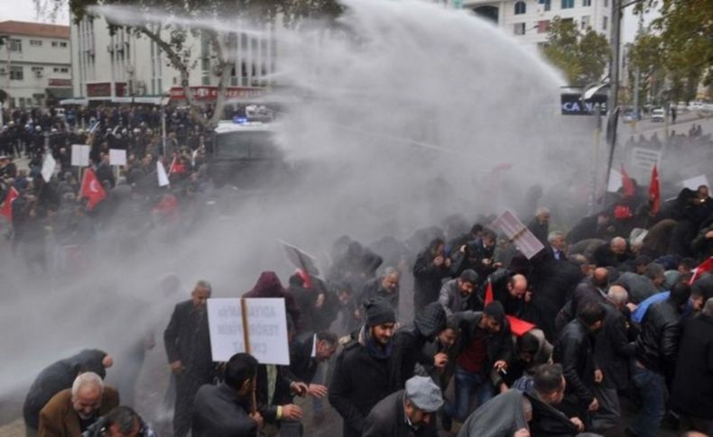 Adıyaman'da ortalık savaş alanına döndü! 101 gözaltı