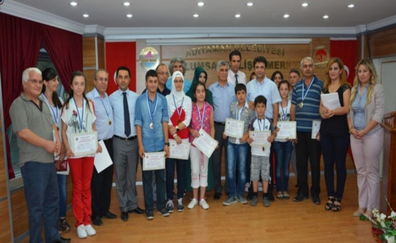 Adıyaman Belediyesi Konservatuarı'nda sertifika heyecanı
