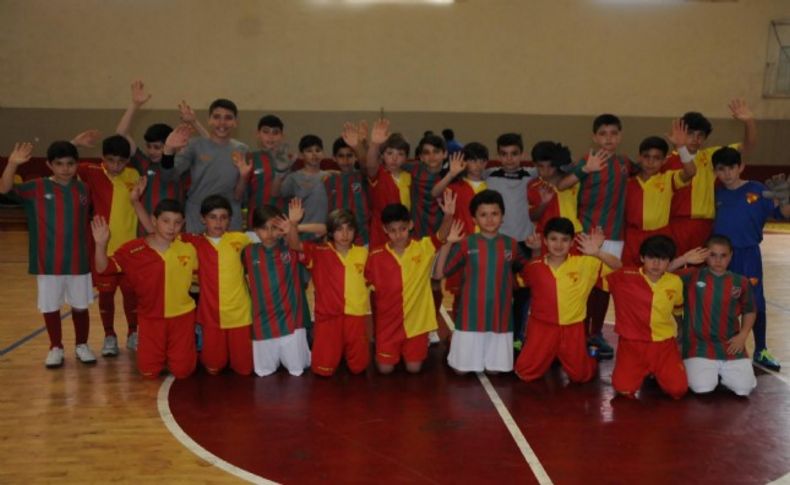 Ağabeylerine örnek oldular