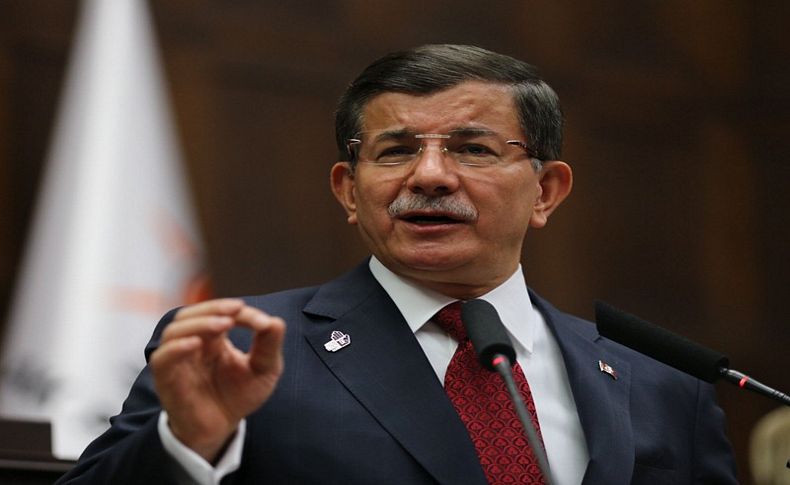 Ahmet Davutoğlu AK Parti'den istifa etti