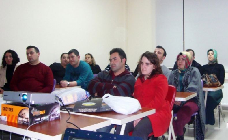 Aile akademisi eğitimleri devam ediyor