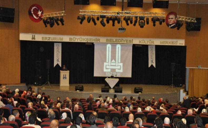 'Aile içinde sağlıklı iletişim için empati ve istişare yapılmalı'
