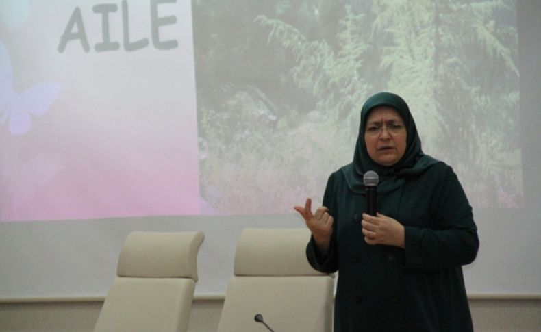 Aile rehberi Dr. Es: Kur'an-ı okumak yetmez