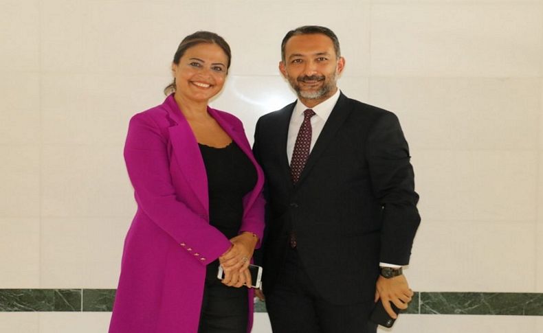 AK Parti İzmir'de sürpriz görev değişikliği