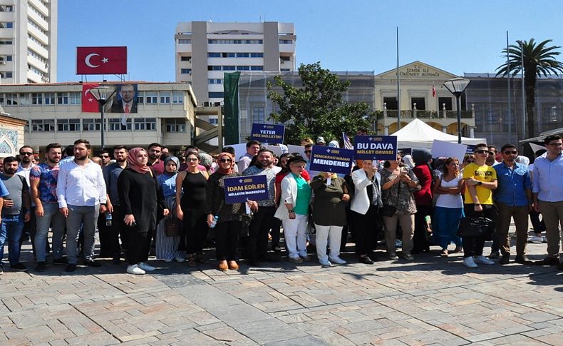 AK Parti, Menderes için lokma döktürdü