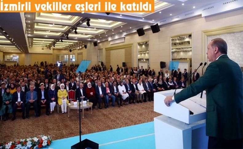 AK Parti'nin 26. istişare kampında toplantılara çipli takip