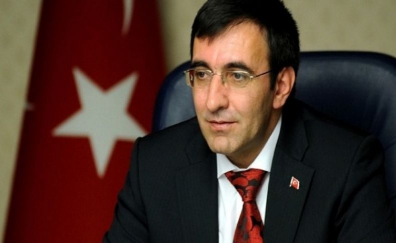 AK Parti'nin önemli isminden OHAL açıklaması