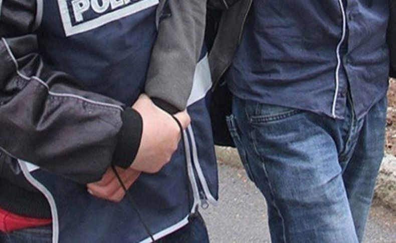 AK Partili eski başkana gözaltı