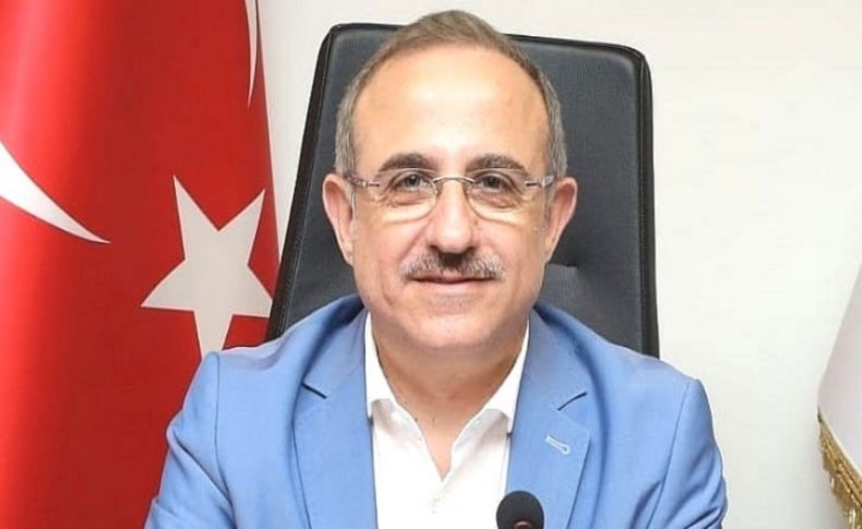 AK Partili Sürekli: Hep birlikte İstiklal Marşımızı okuyalım