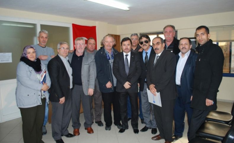 AK Parti Çiğli İlçe çalışmalara hızla devam ediyor