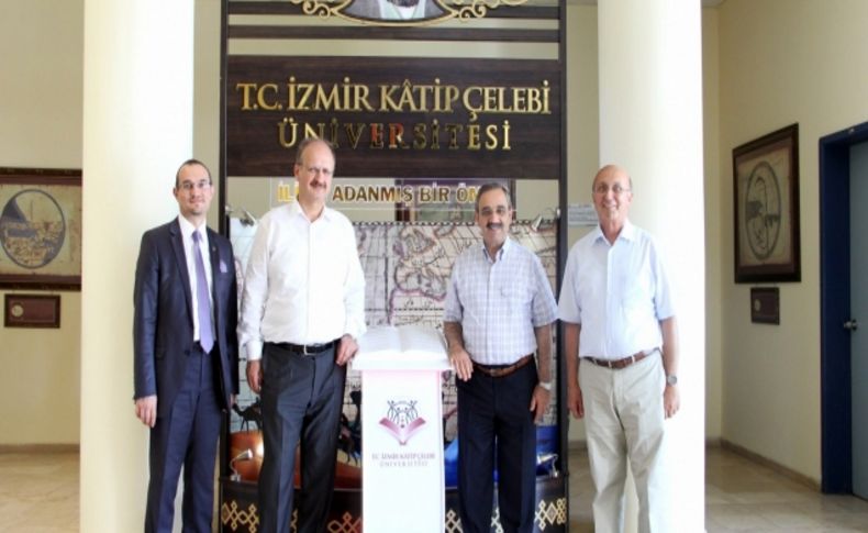 AK Parti’li Vekil’den İKÇÜ’ye Ziyaret