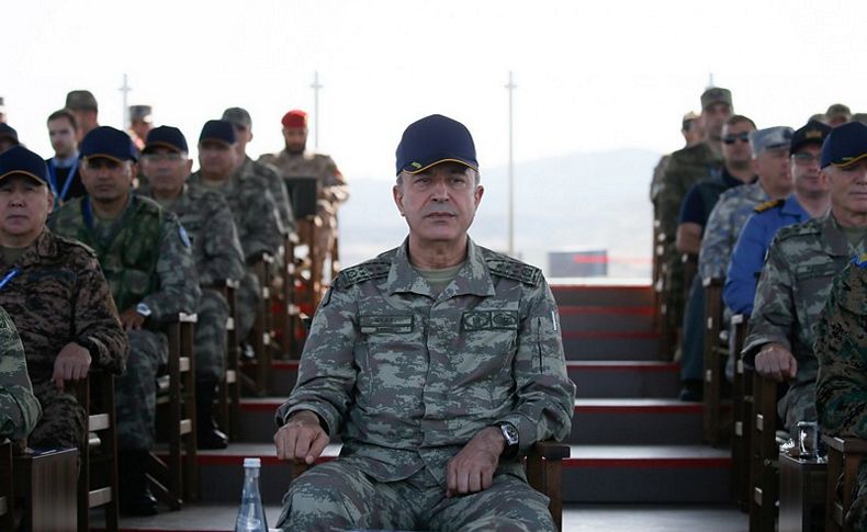 Akar: TSK FETÖ'den temizlendikçe güçlendi