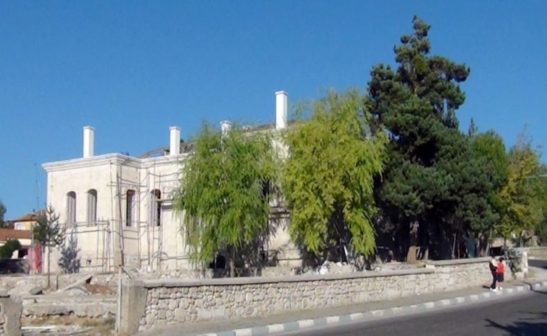 Akdağmadeni’nde tarihi yapılar restore ediliyor