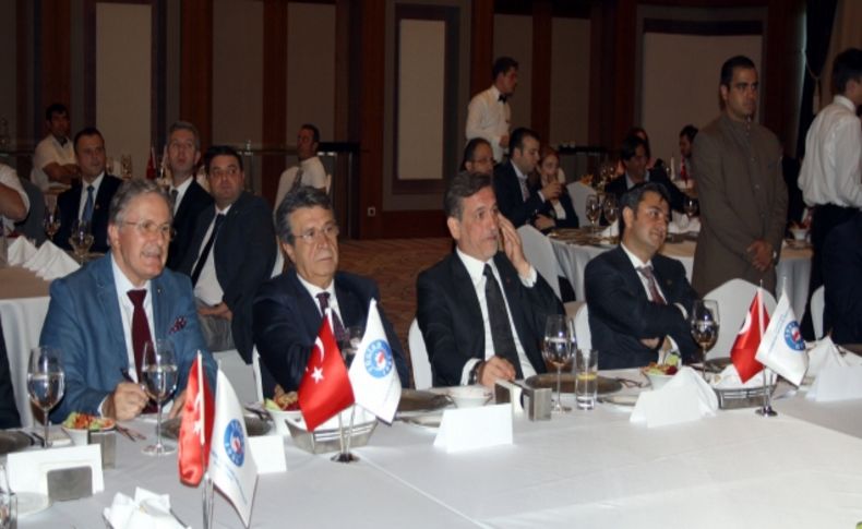 AKFEN Holding Yönetim Kurulu Başkanı Akın’dan öğütler