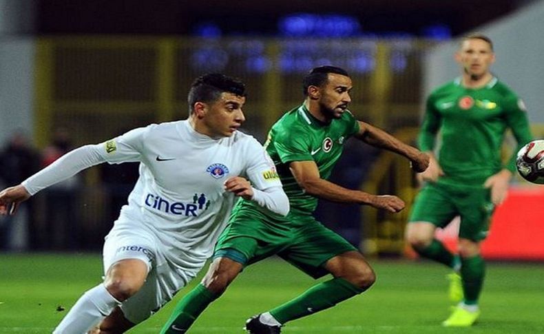 Akhisarspor kabustan uyandı