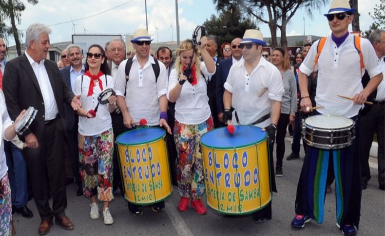 Alaçatı Ot Festivali'nde karnaval havası