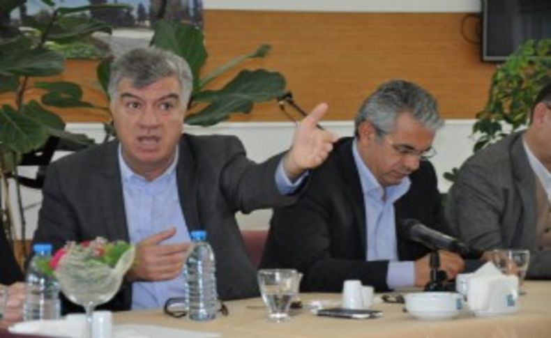 CHP İzmir’de Roman toplantısı: Özür ve itiraf!