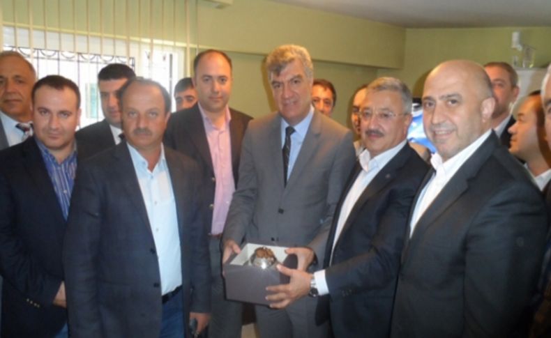 Ali Engin Meslektaşlarıyla Buluştu”