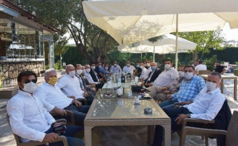 Aliağa'da Cumhur İttifakı buluşması