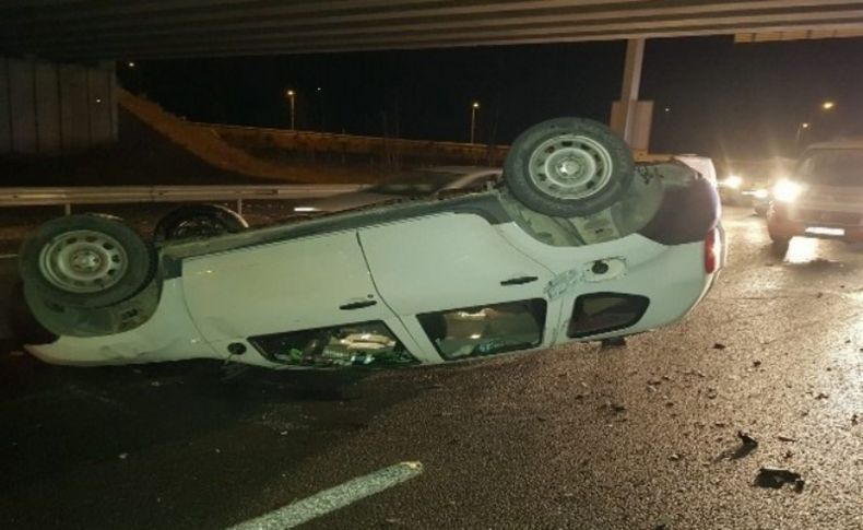 Aliağa'da trafik kazası: 3 yaralı