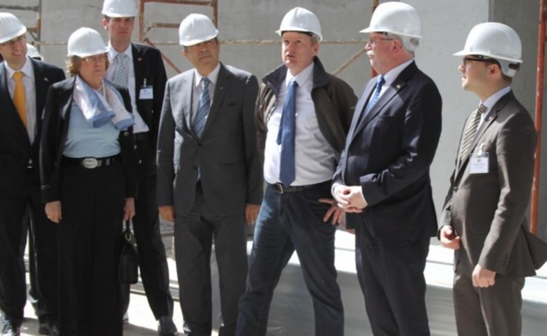 Alman Bakan, İZSU’ya konuk oldu