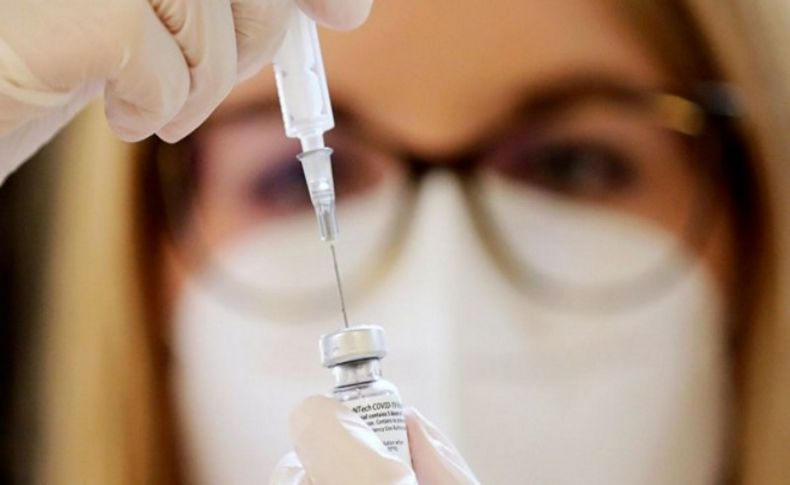 Almanya'da 8 kişiye yanlışlıkla 5 kat fazla doz aşı
