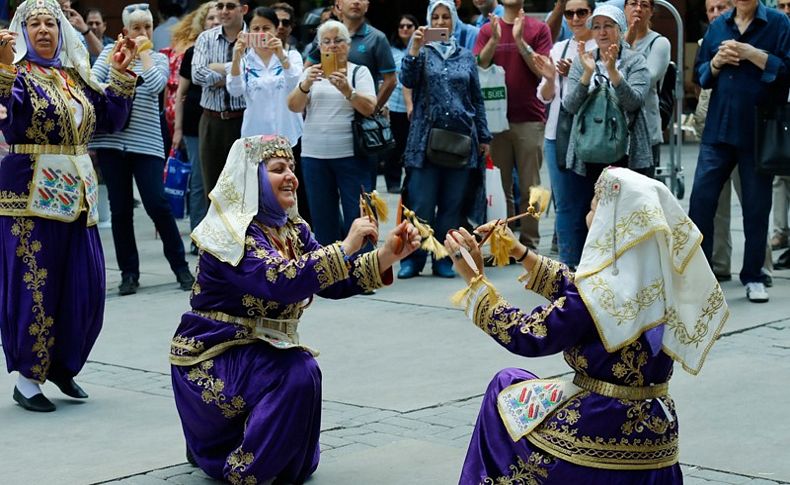 Alsancak sokakları yine çok güzel oldu