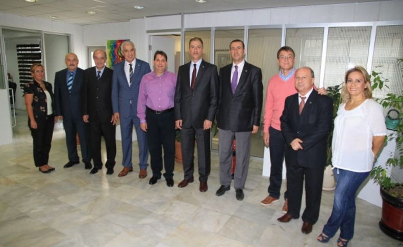 Alsancak, voleybolun ilçesi olsun