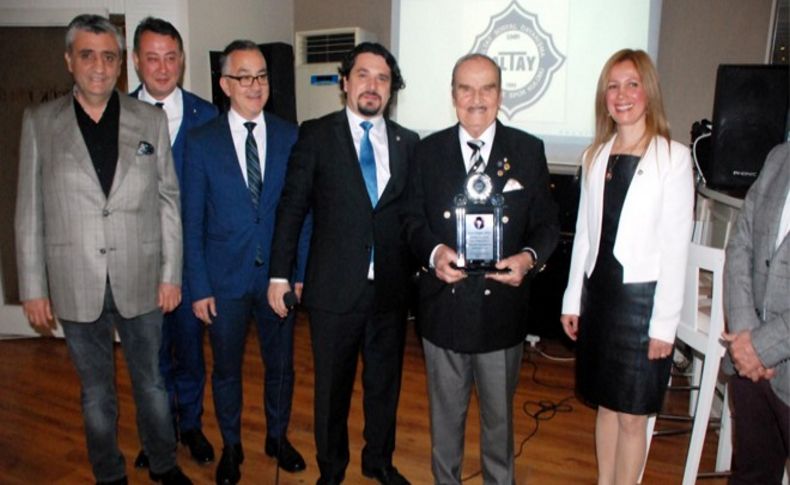 Altay'da Tözge'ye vefa gecesi