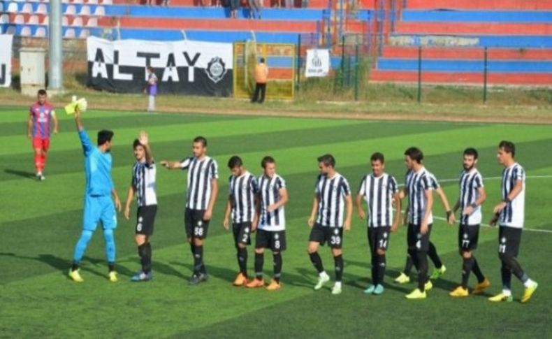 Altay moralini bozmadı