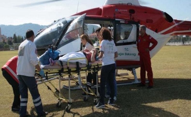 Ambulans Helikopter Hamile Kadin Için Havalandi