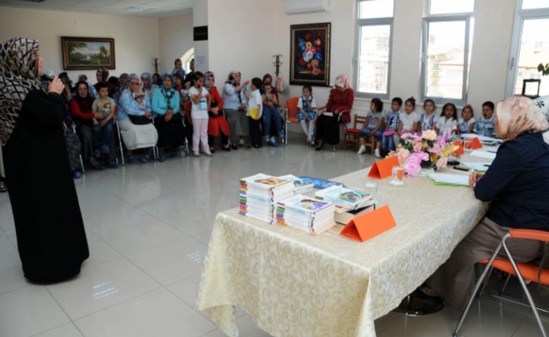 Anneler masal anlattı, çocuklar oy verdi