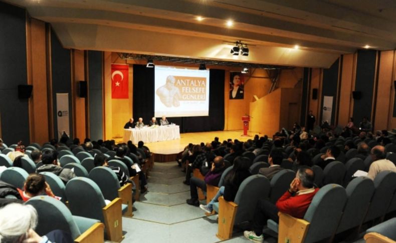 Antalya felsefe günleri başlıyor