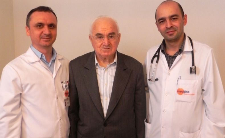 Antalya'da göğüs kafesi açılmadan kalp kapakçığı operasyonu yapıldı