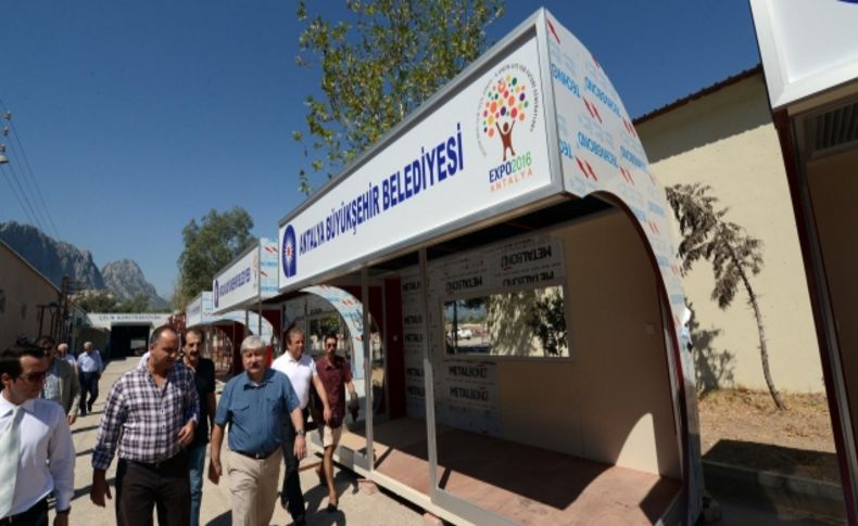 Antalya’ya 30 yeni akıllı durak daha geliyor
