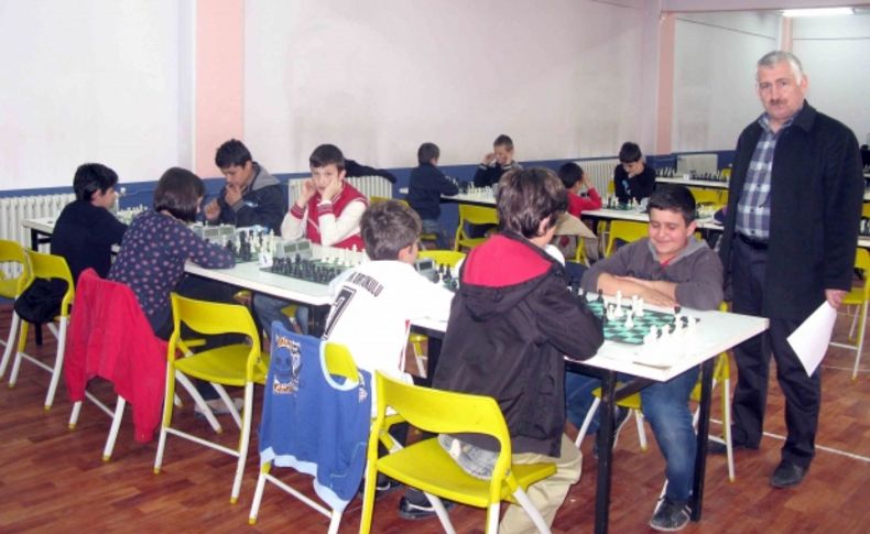 Artvin'de satranç turnuvası yapıldı