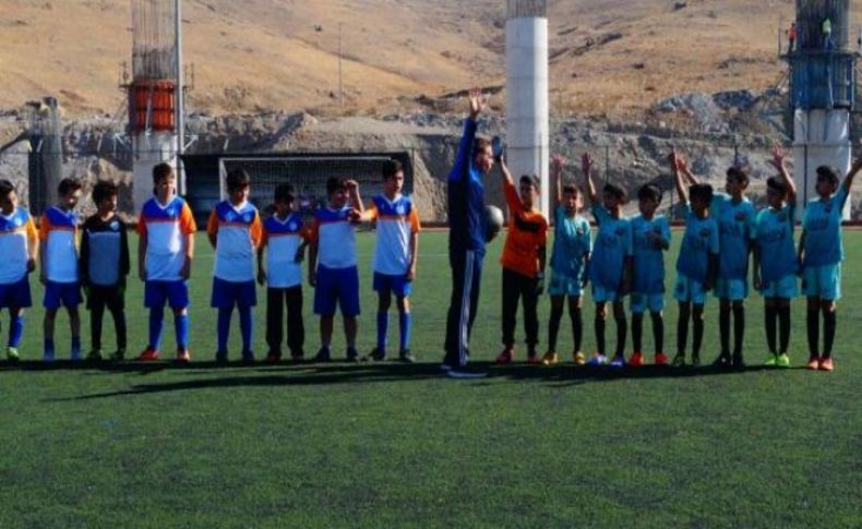 Asarlık'ta futbol şöleni