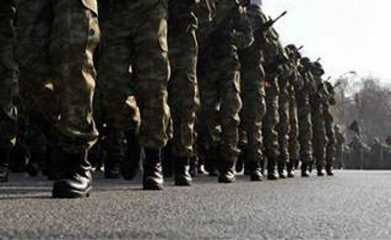 Asker adayları artık soyunmayacak