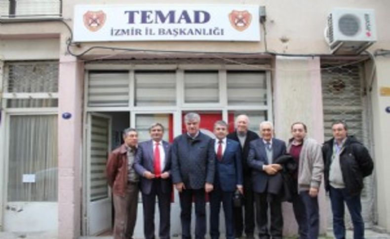 Emekli astsubaylardan tam destek