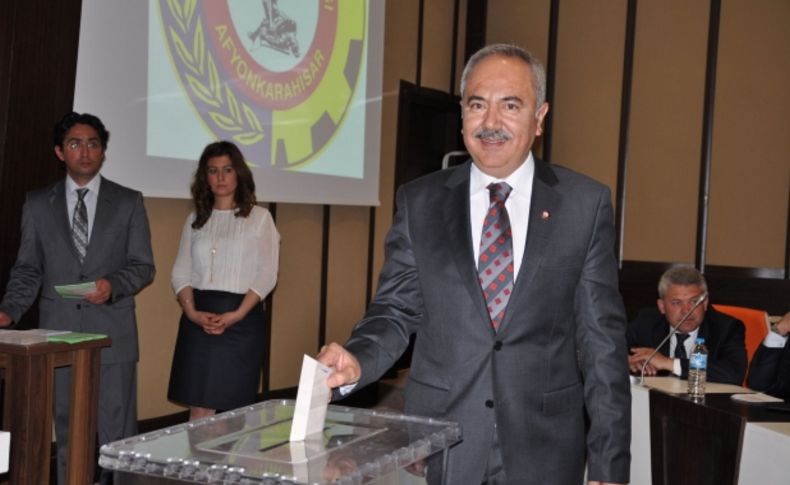 ATSO'da Serteser güven tazeledi, meclis başkanlığını Çarkgil kazandı