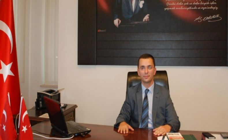 Aydıncık Kaymakamı Coşkun Öztürk göreve başladı