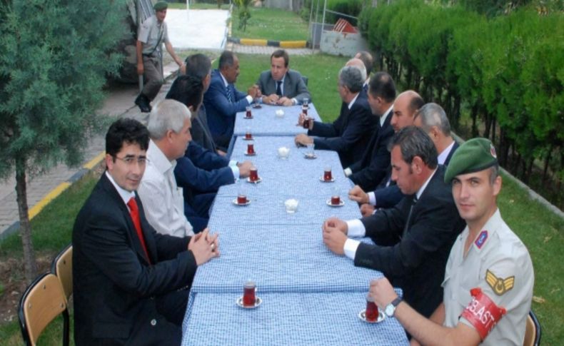 Aydıncık protokolü bayramlaştı