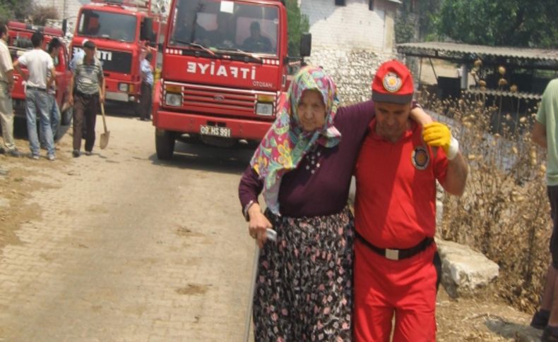 Aydın'daki yangın yerleşim alanlarını tehdit etmeye başladı