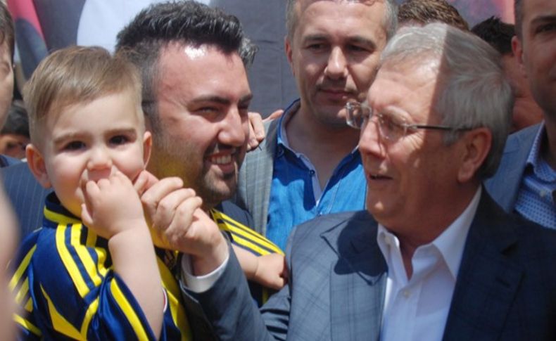 İzmir'de Aziz Yıldırım coşkusu