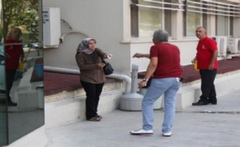 İntihara kalkışan kadını polis bir kova su ile yakaladı