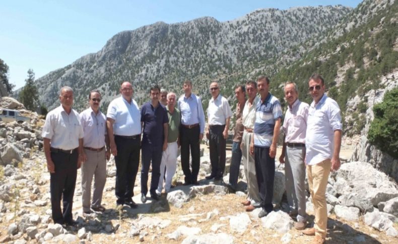 Badak: Beydiğin-Konya karayolu 2015 yılında tamamlanacak