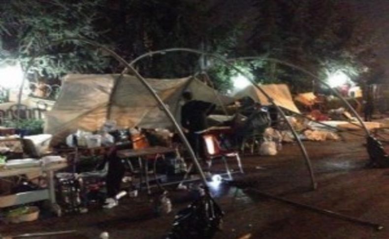 Validebağ'a gece baskını