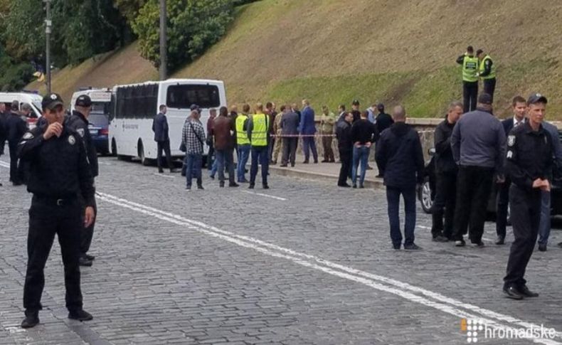 Bağımsızlık Günü'nde patlama! Yaralılar var