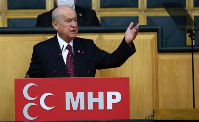 Bahçeli'den Bülent Arınç'a tepki