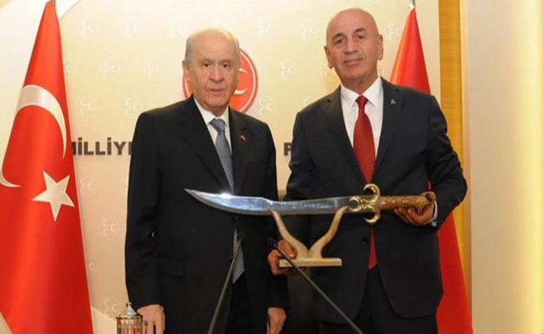 Bahçeli'ye Denizli'den Yatağan palası